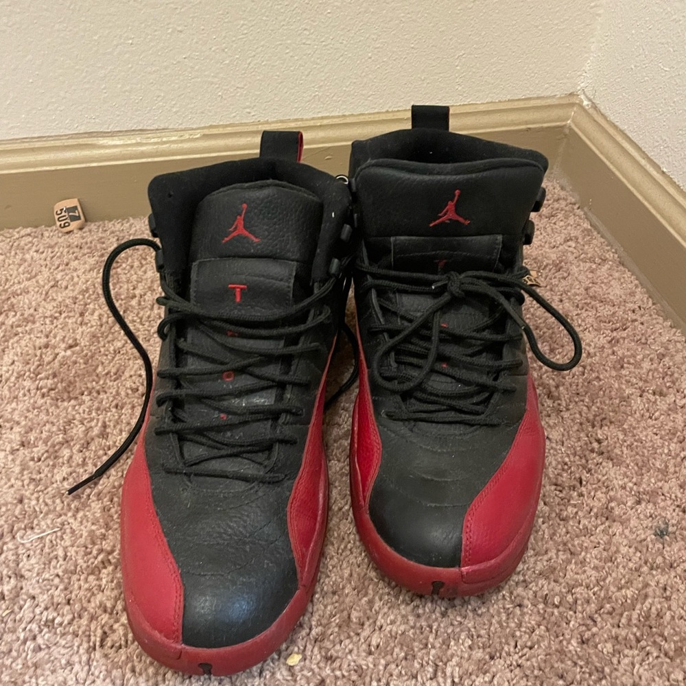 Jordan 12s FLU GAMES